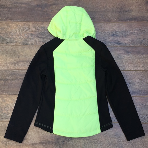 Free Tech Light Puffy Jacket - Picture 5 of 8